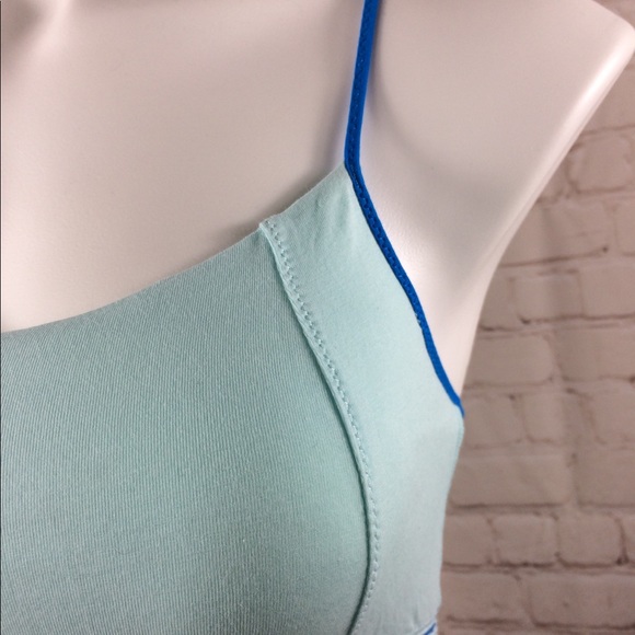 Lululemon luminous tank - Picture 7 of 8